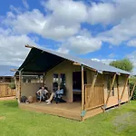 Knaus Campingpark - Elbtalaue Кемпинг *