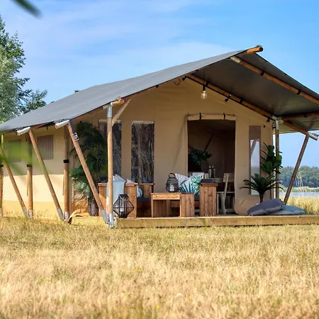Knaus Campingpark - Elbtalaue Campsite *